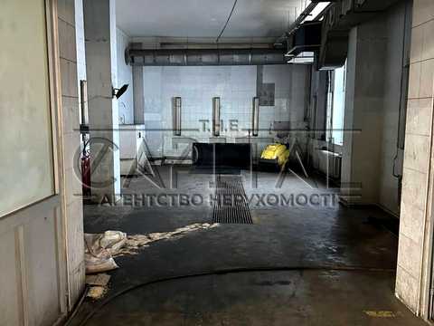 комерційна за адресою Володимира Сосюри вул., 8