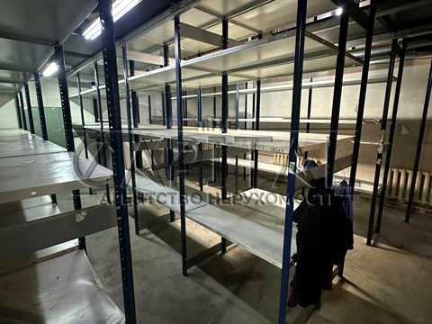 комерційна за адресою Володимира Сосюри вул., 8