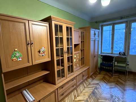 квартира за адресою Миру вул., 4