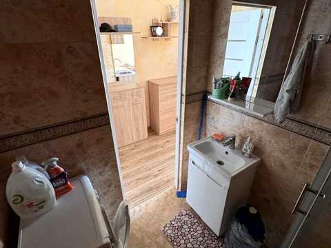 квартира за адресою Владислава Бувалкіна вул., 7-Б К4
