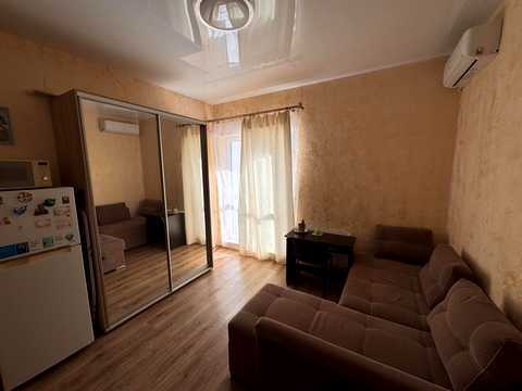 квартира за адресою Владислава Бувалкіна вул., 7-Б К4