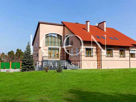 будинок за адресою с. Чапаєвка, ліснича, 26