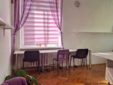 комерційна за адресою Рівне, В'ячеслава Чорновола вул., 13