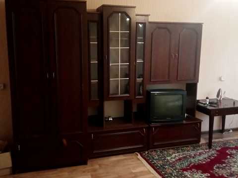 квартира за адресою Паркова вул. (Анатолія Олійника), 42
