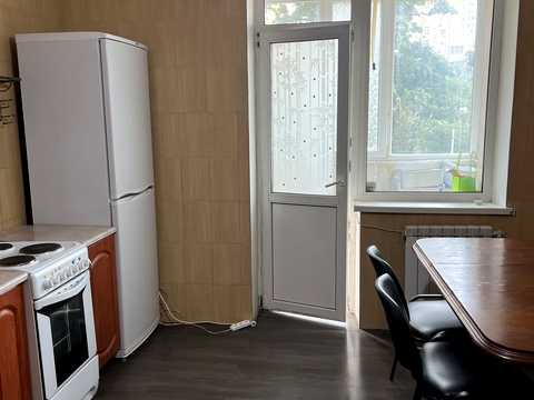 квартира за адресою Степана Руданського вул., 4-6