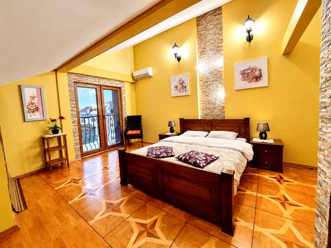 квартира за адресою Оноре де Бальзака вул., 25