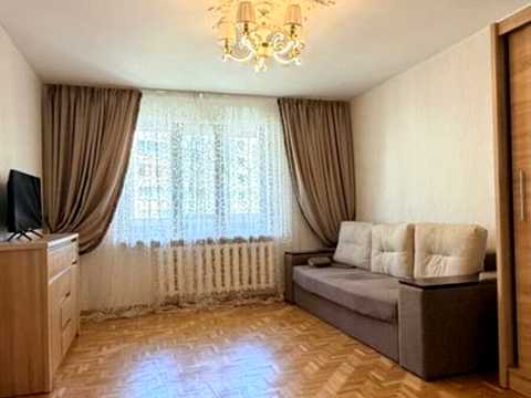 квартира за адресою Незалежності вул. (Армійська), 13