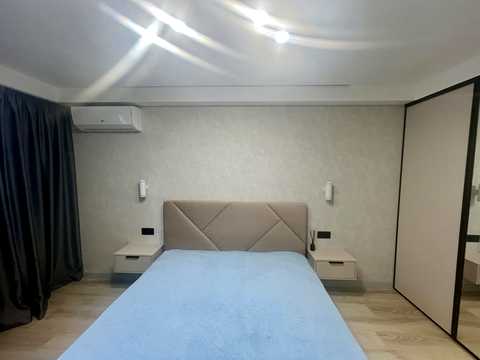 квартира за адресою Велика Васильківська вул. (Червоноармійська), 102
