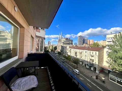 квартира за адресою Велика Васильківська вул. (Червоноармійська), 102