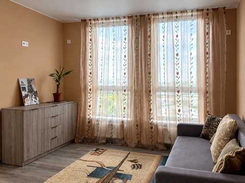 квартира за адресою Олеся Бердника вул., 1-Г