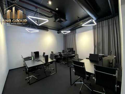 комерційна за адресою Антоновича вул. (Горького), 74