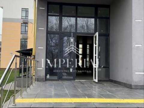 комерційна за адресою Редьчинська вул., 3