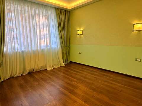 квартира за адресою Парусна вул. (Героїв Сталінграду), 1г