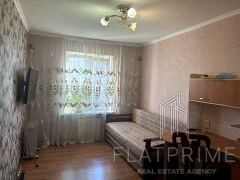 квартира за адресою Володимира Висоцького бульв., 6