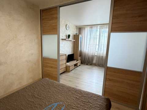 квартира по адресу Александровская ул., 1