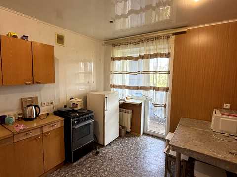 квартира за адресою Космічна вул., 78-А