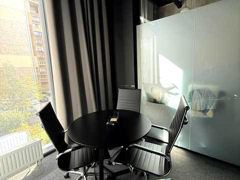 комерційна за адресою Антоновича вул. (Горького), 74