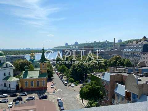 комерційна за адресою Спаська вул., 26