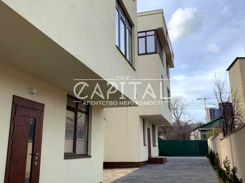 будинок за адресою Товарна вул., 24