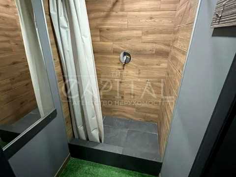 комерційна за адресою Івана Дяченка вул., 20-А