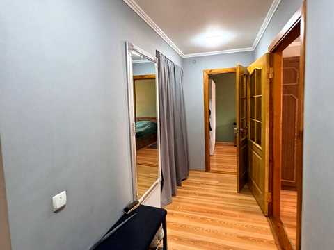 квартира за адресою Миколи Амосова вул. (Медведєва), 21а