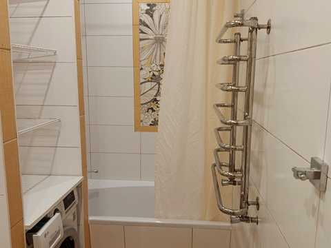 квартира за адресою Щаслива вул., 10