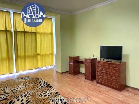 квартира за адресою Руська вул., 236 є