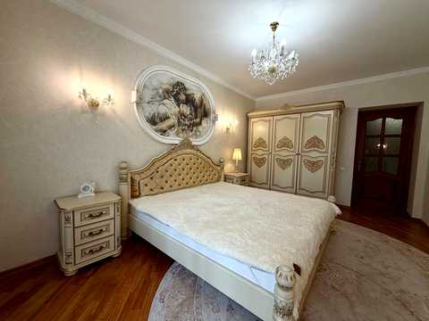 квартира за адресою Наукова вул., 96-Б
