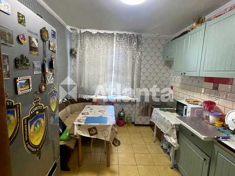 квартира за адресою Академіка Заболотного вул., 19