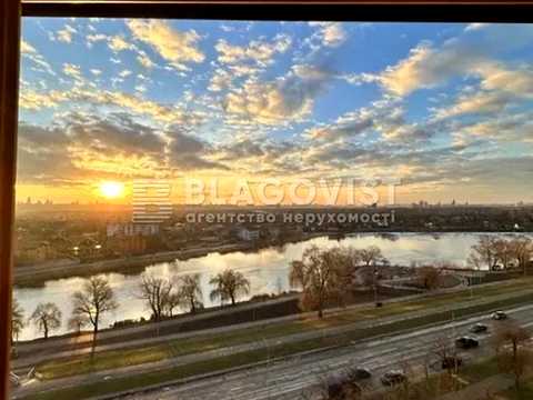 квартира по адресу Радужная ул., 37