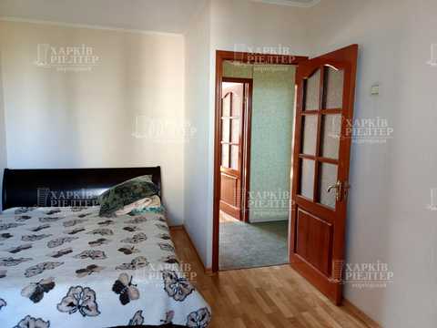 квартира за адресою Перемоги просп., 72