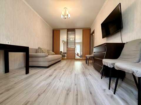 квартира за адресою Академіка Корольова вул., 34