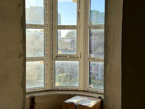квартира за адресою Паризька вул., 16