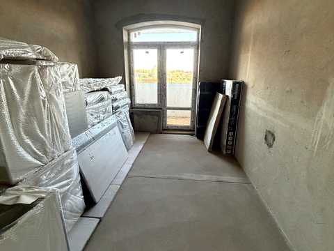 квартира за адресою Паризька вул., 16