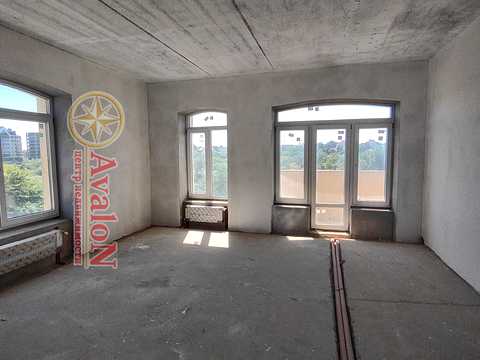 квартира за адресою Паризька вул., 16