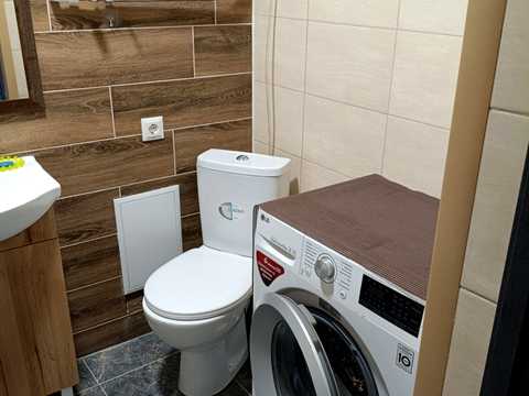квартира за адресою Сімферопольська вул., 8