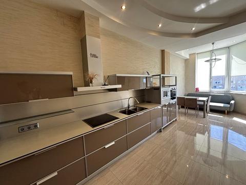 квартира за адресою Французький бульв., 49А