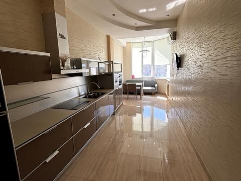 квартира за адресою Французький бульв., 49А
