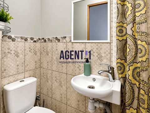 квартира за адресою Соборна вул., 103/10