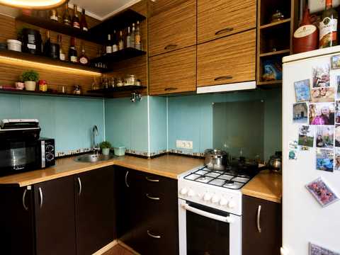 квартира за адресою Гайдамацька вул. (Марфи Струтинської), 11