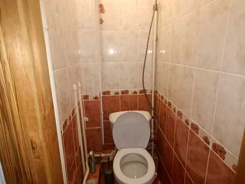 квартира за адресою Довженка вул., 3