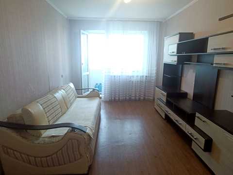 квартира за адресою Довженка вул., 3
