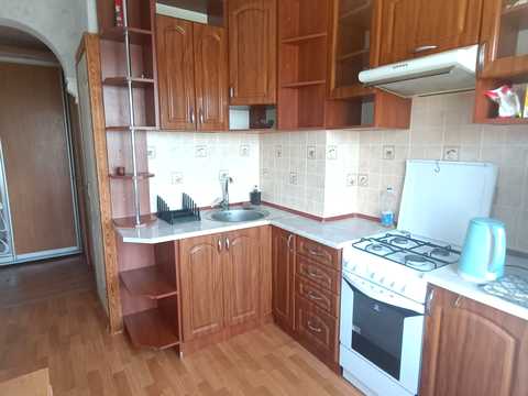 квартира за адресою Довженка вул., 3