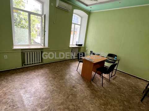 комерційна за адресою Велика Морська вул., 31