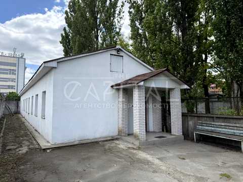 комерційна за адресою Малинська вул., 1