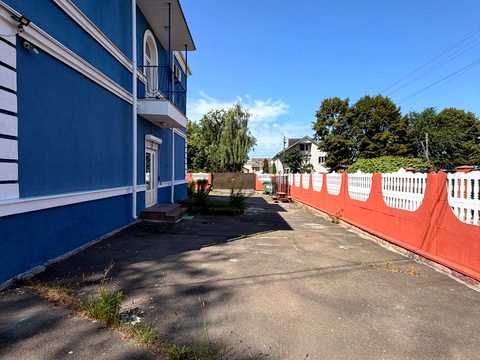 коммерческая по адресу Миколи Сціборського ул., 10
