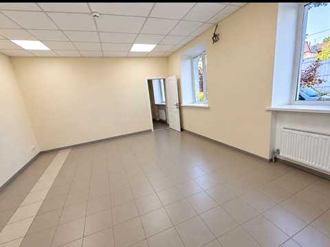 комерційна за адресою Дніпро, Діамантна вул., 8
