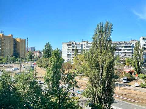 квартира за адресою Левка Лук'яненка вул. (Маршала Тимошенка), 2