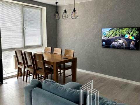 квартира за адресою Печерська вул., 24