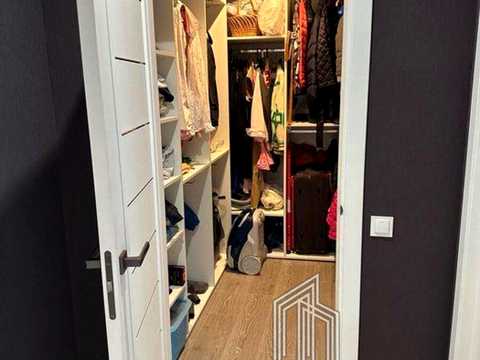 квартира за адресою Печерська вул., 24